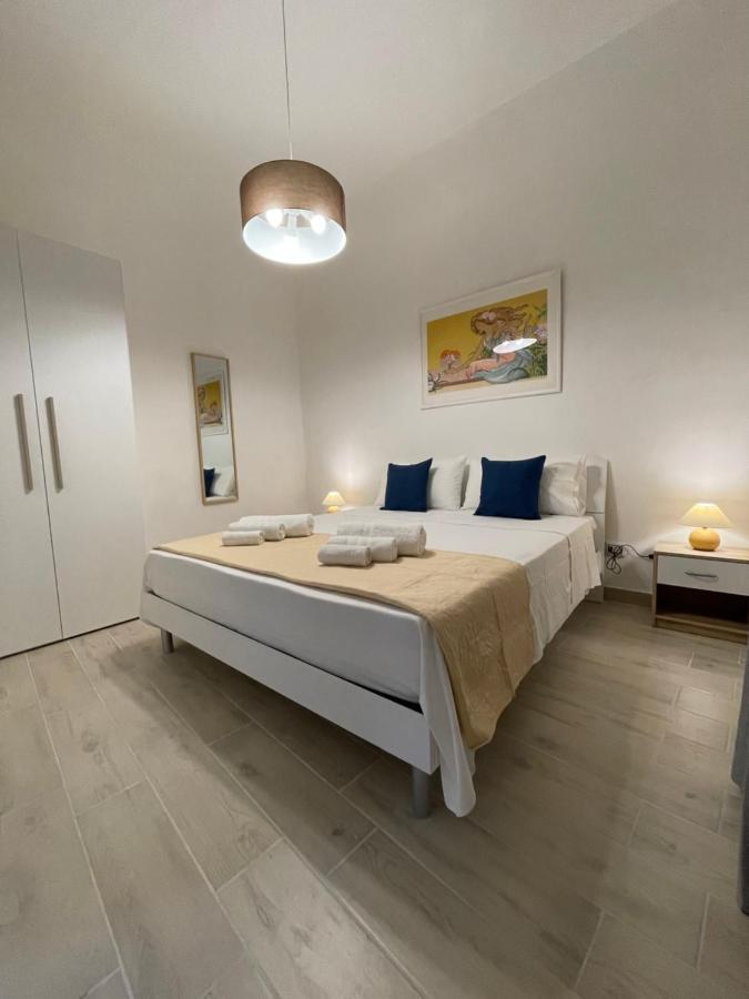 Appartamento Dimora Sant Agostino Luxury Maximum Theater Palermo Esterno foto